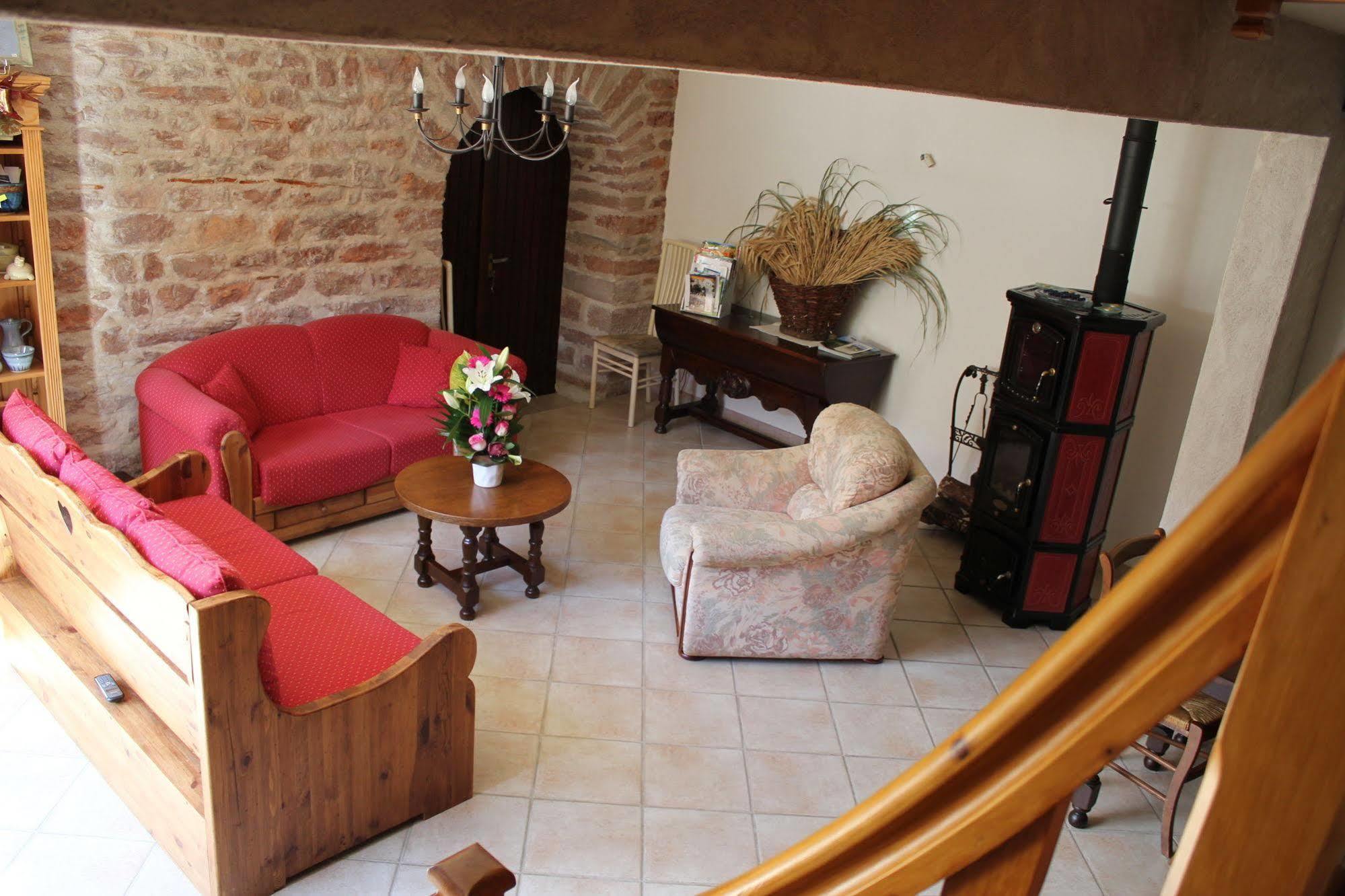 Le Lavoir Bed & Breakfast Peintre Екстериор снимка